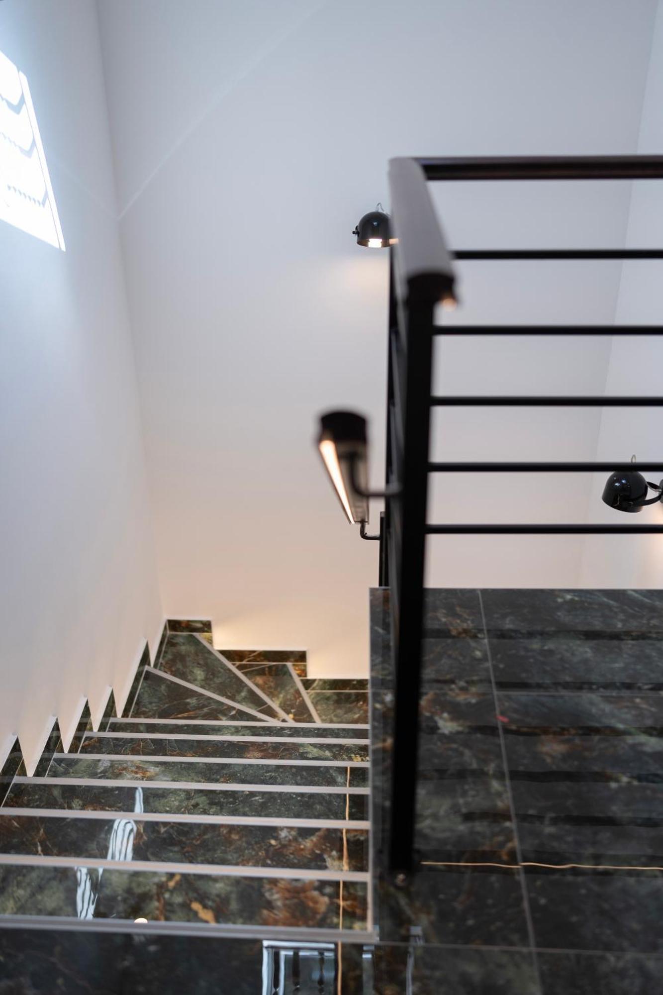 Regent Blue Apartments - Free Private Parking Mostar Eksteriør billede