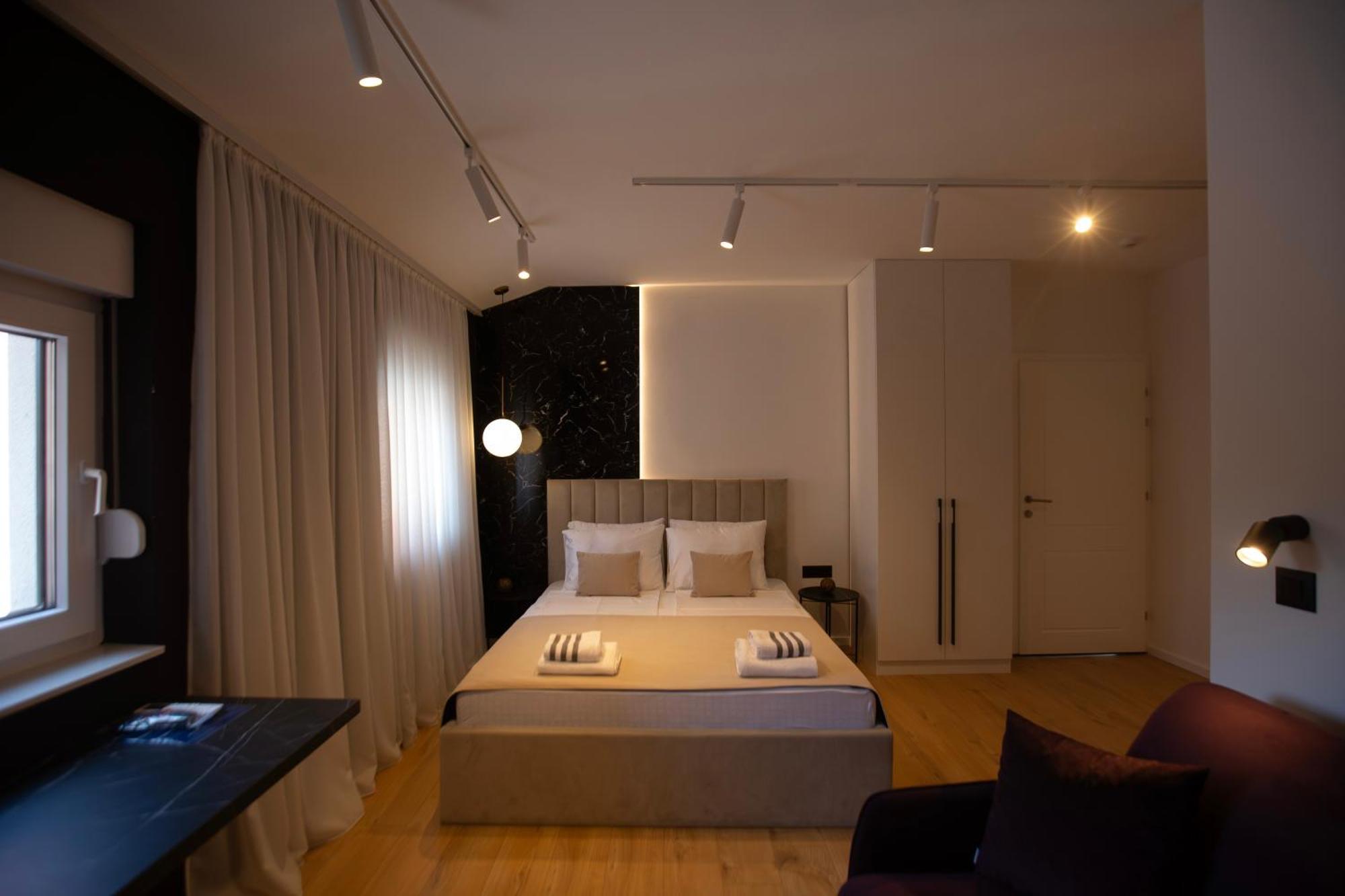 Regent Blue Apartments - Free Private Parking Mostar Eksteriør billede