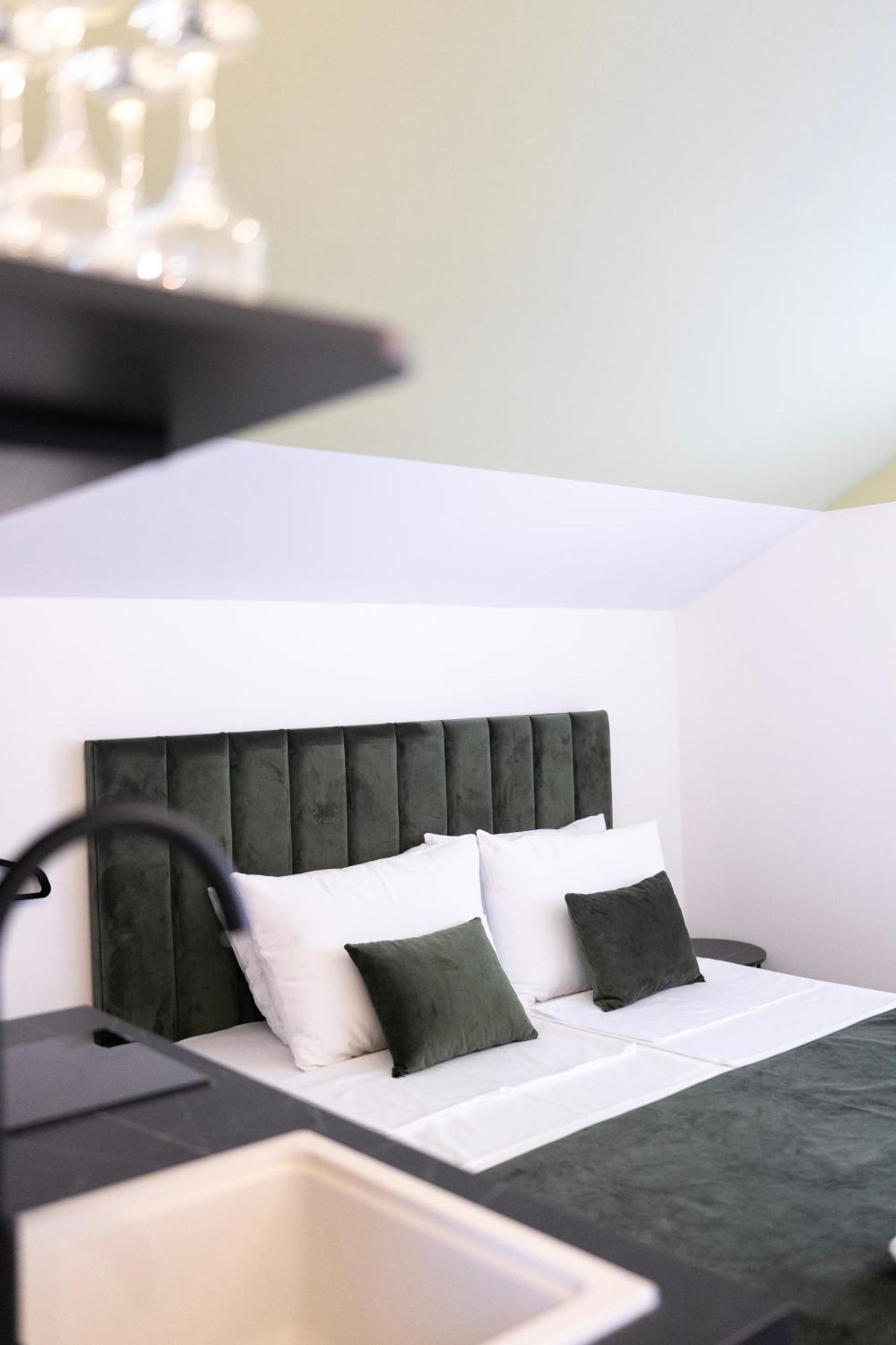 Regent Blue Apartments - Free Private Parking Mostar Eksteriør billede